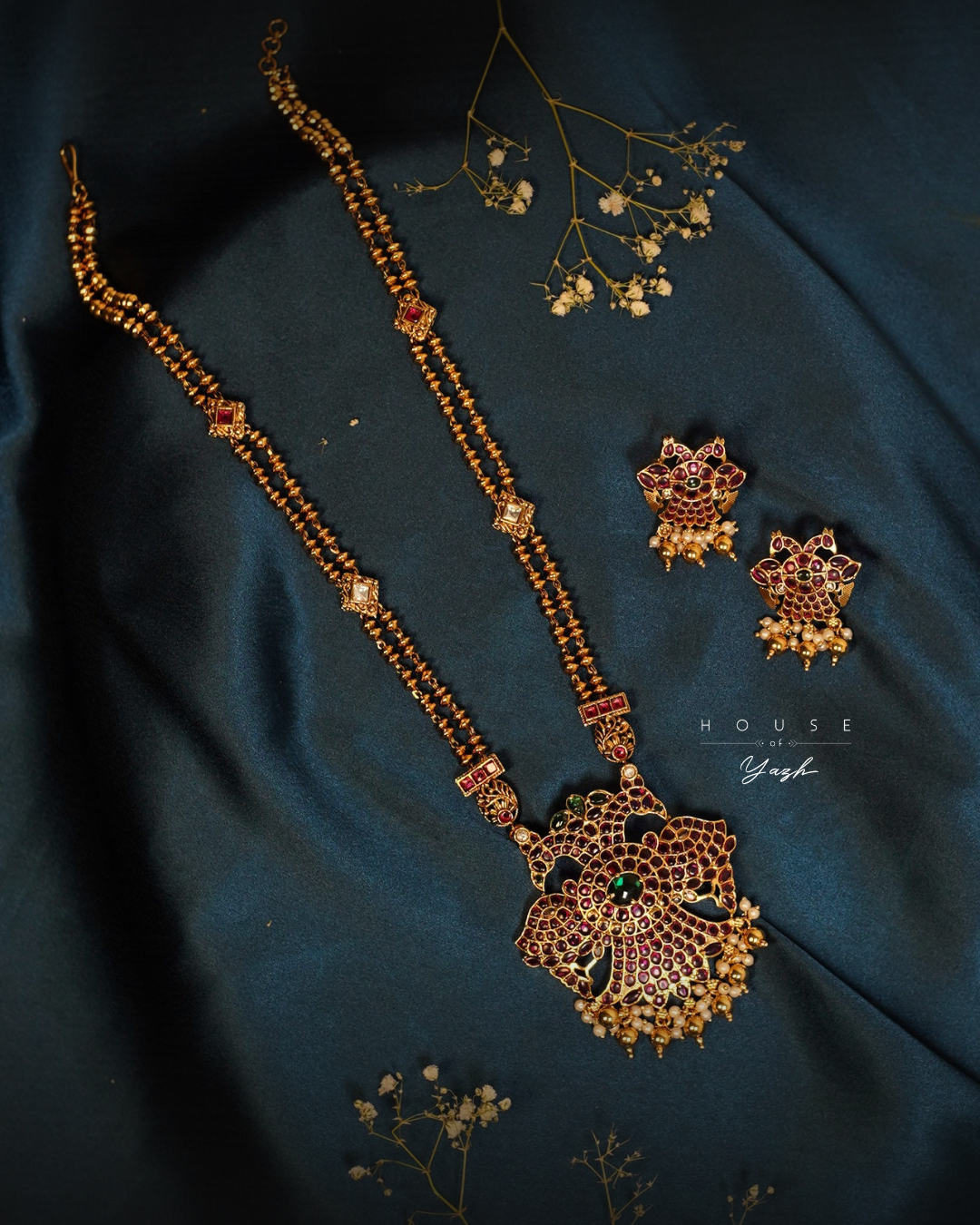 TEMP-GANDHABERUNDA HARAM SET